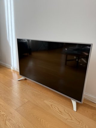 Smart TV LG 49”