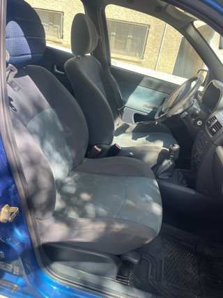 Renault Clio 2005