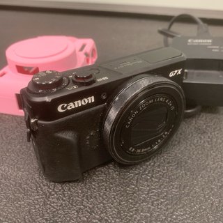 Canon G7X Mark II + scheda sandisk + Cover Rosa