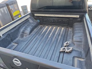 Nissan NP300 Navara 2005
