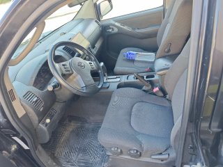 Nissan NP300 Navara 2005