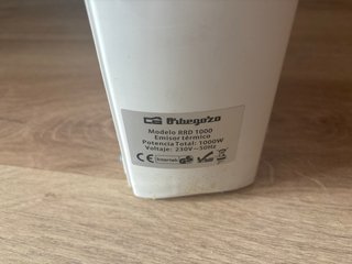 Radiador Orbegozo blanco hay 4