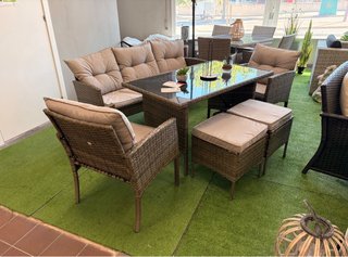 Conjunto Mesa y Sillas Terraza Ratan