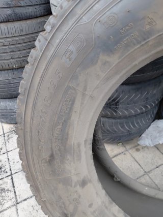 1 265/70R19.5 140/138M