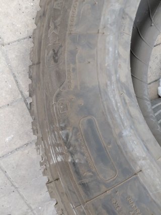 1 265/70R19.5 140/138M