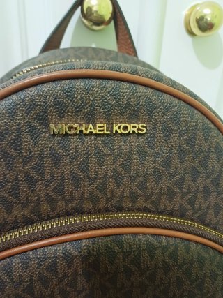 Mochila Michael Kors Marrón y Dorada
