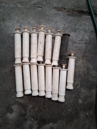 Patas para mueble de cocina (Plástico)