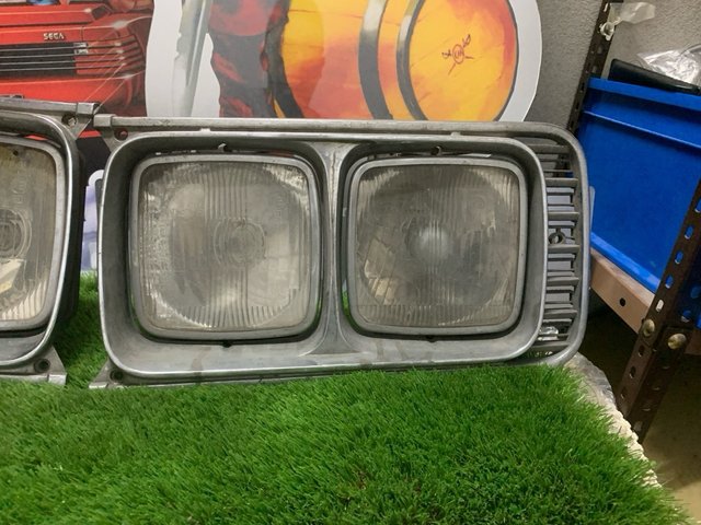 Faros y Biseles Seat 1430 Clásico