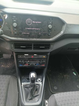 Volkswagen T-Cross 110 DSG *SOLO 12.000KMS
