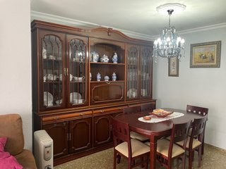 Mueble recibidor y dos muebles de salon