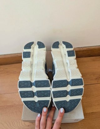 Zapatillas On Cloudswift 4