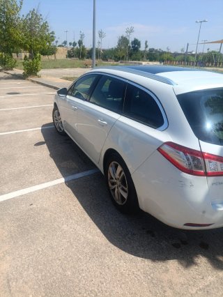 Peugeot 5008 2013