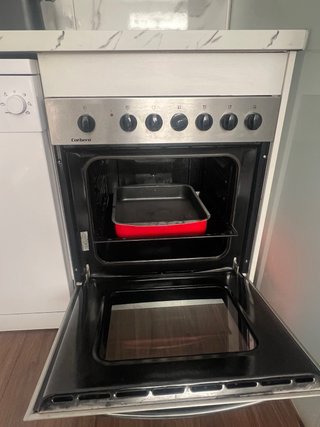 Horno vitrocerámica y campana extractora