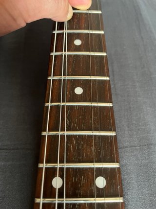 Guitarra eléctrica artesanal