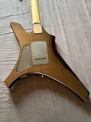 Guitarra eléctrica artesanal