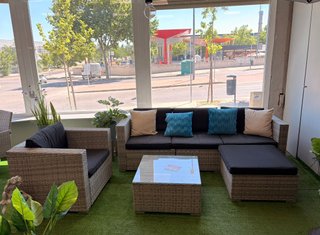 Conjunto Sofá y Mesa Terraza/Jardín