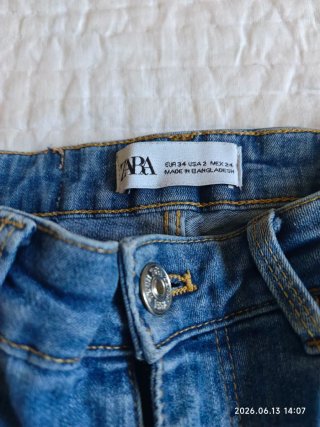 Pantalón pitillo Zara elástico azul