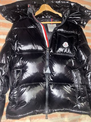 Chaqueta Moncler Negra Brillante