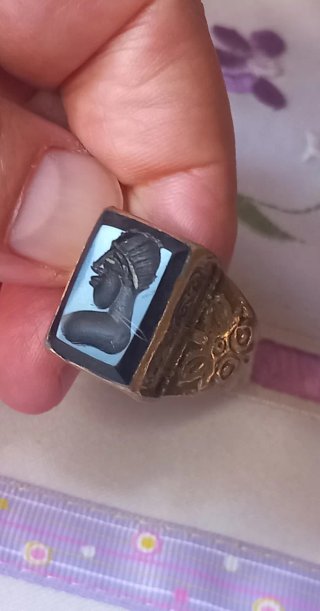 Anello sigillo afghano blu oro misura 19.7