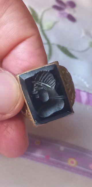 Anello sigillo afghano blu oro misura 19.7