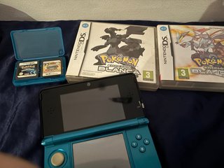 Nintendo 3DS Negra y Azul