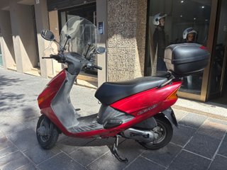 Honda Lead 100