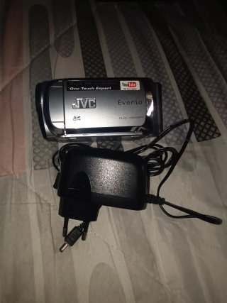Cámara de vídeo JVC Everio Dual SD Card Slot
