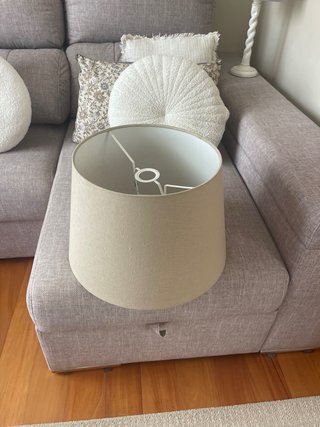 Pantalla de lámpara beige