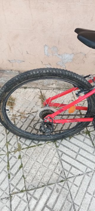 Bicicleta de Montaña Roja