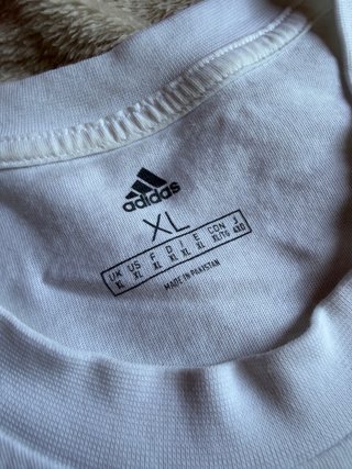 Camiseta Adidas Blanca Logo Graphic