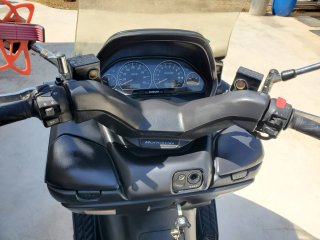 Suzuki Burgman 400 gris Plata - Maxi Scooter Moto