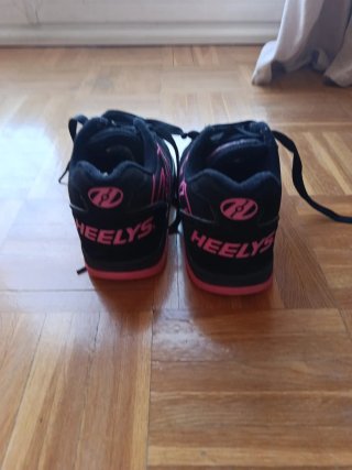 Zapatillas Heelys Negras y Rosas