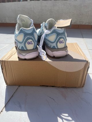 Asics Gel NYC Azul y Blanco