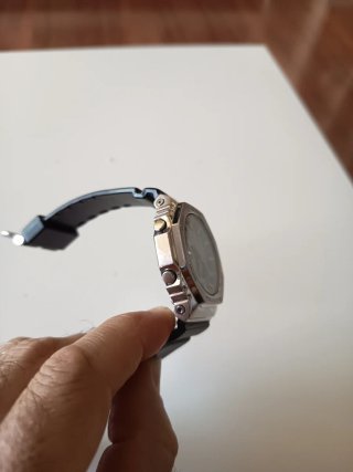 Reloj Casio G-Shock WR 20BAR