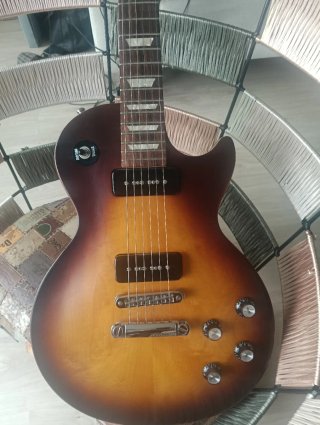 Guitarra Eléctrica Gibson Les Paul Tribute