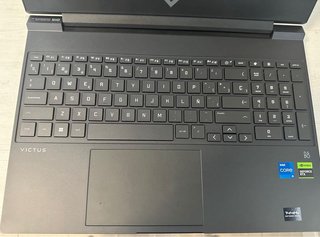 COMPUTER PORTATILE HP VICTUS DA 15.6" DA GIOCO I5 12GEN 3050 DA 16 GB