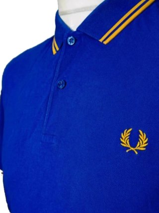 Polo Fred Perry Talla L Nuevo con Etiquetas