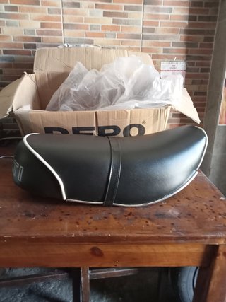 Asiento Moto Ducati