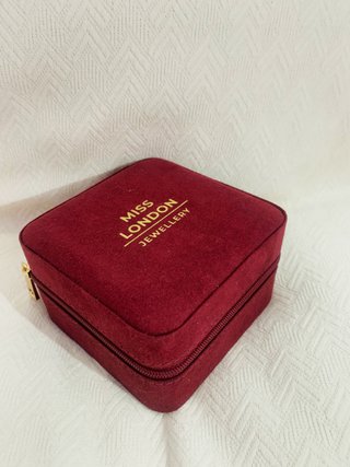 Collar Baño Oro 14K y Alhajero MissLondon