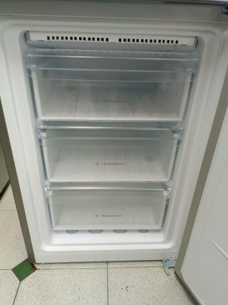 Nevera Combi Indesit 200/60cm clase E con garantia