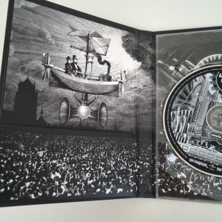 Oasis DVD Lord don't slow me down 2007 edition box