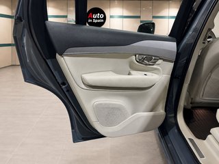 Volvo XC90 2019