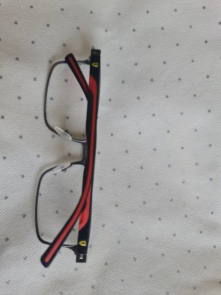 Gafas Ferrari FZ7002 111 56-18 145. Tengo varias