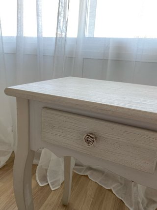 Mesa de tocador y mesita de noche a juego