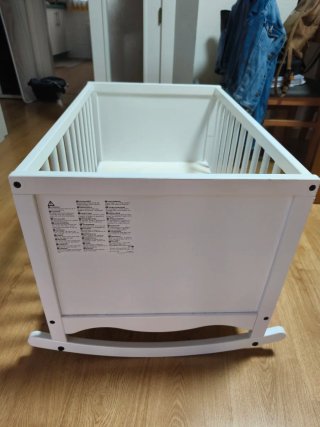 Minicuna blanca con colchón