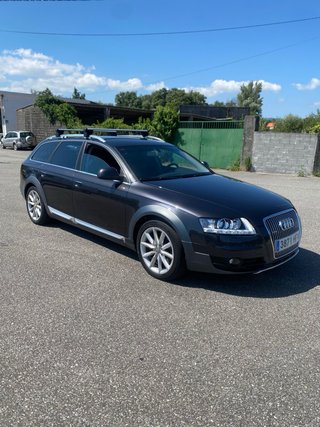 Audi A4 Allroad 2011