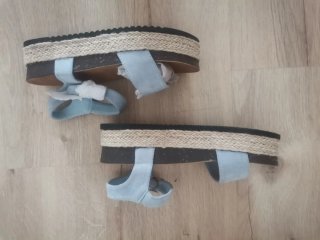 Sandalias plataforma azul claro talla 40