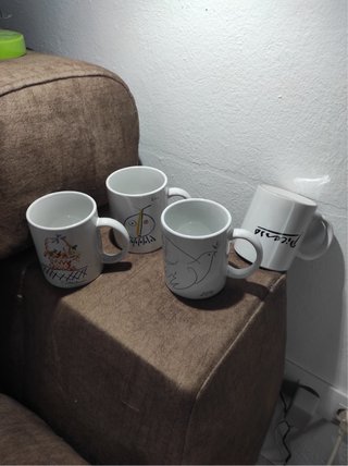 7 Tazas de cerámica con dibujos Picasso
