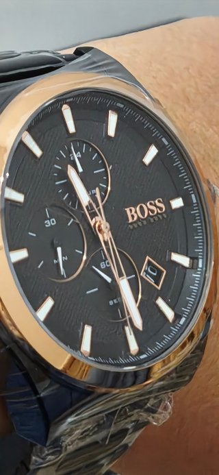Reloj Hugo Boss Negro y Dorado