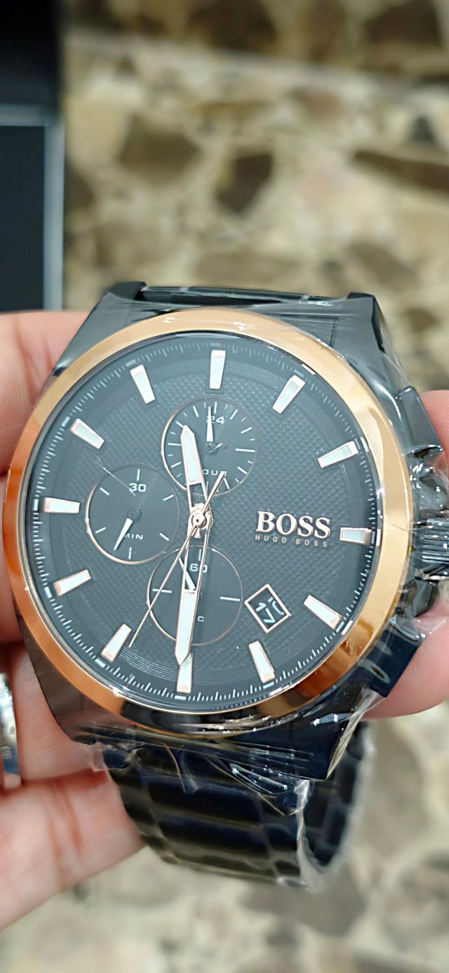 Reloj Hugo Boss Negro y Dorado